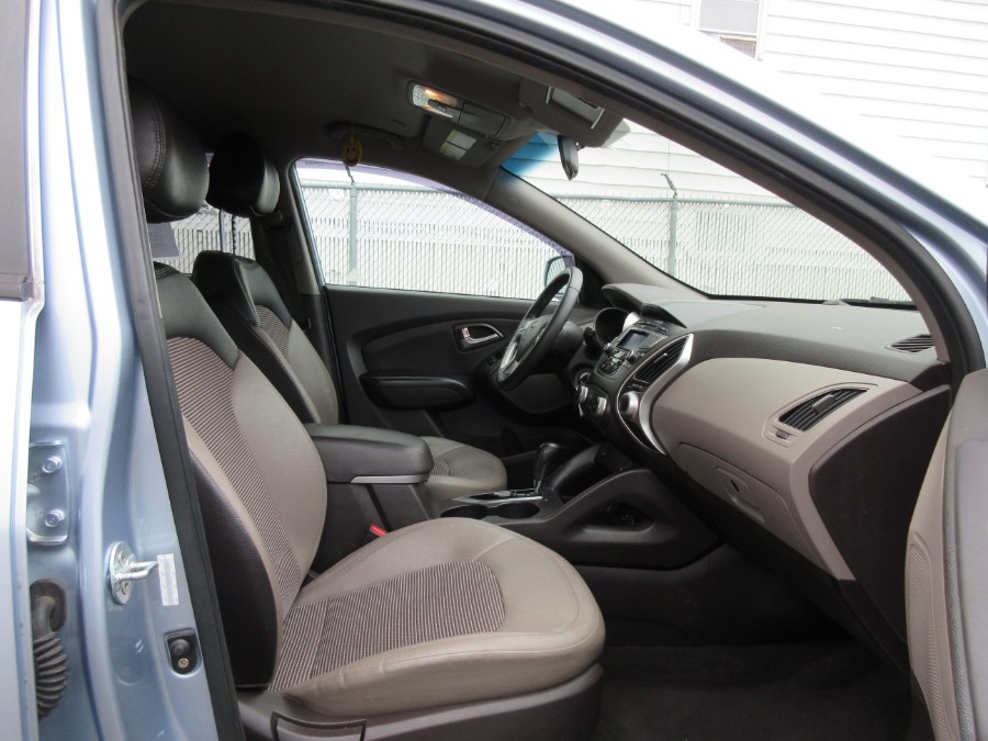 2013 Hyundai Tucson AWD 4dr Auto Limited, available for sale in Linden, New Jersey | Route 27 Auto Mall. Linden, New Jersey 2013 Hyundai Tucson AWD 4dr Auto Limited, available for sale in Linden, New Jersey | Route 27 Auto Mall. Linden, New Jersey