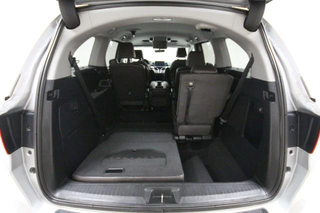 Used Honda Odyssey Touring w/ Navi, RES & rearCam 2018 | Car Revolution. Maple Shade, New Jersey Used Honda Odyssey Touring w/ Navi, RES & rearCam 2018 | Car Revolution. Maple Shade, New Jersey