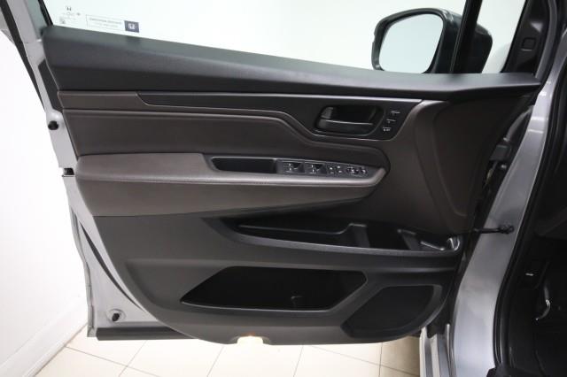 Used Honda Odyssey Touring w/ Navi, RES & rearCam 2018 | Car Revolution. Maple Shade, New Jersey Used Honda Odyssey Touring w/ Navi, RES & rearCam 2018 | Car Revolution. Maple Shade, New Jersey