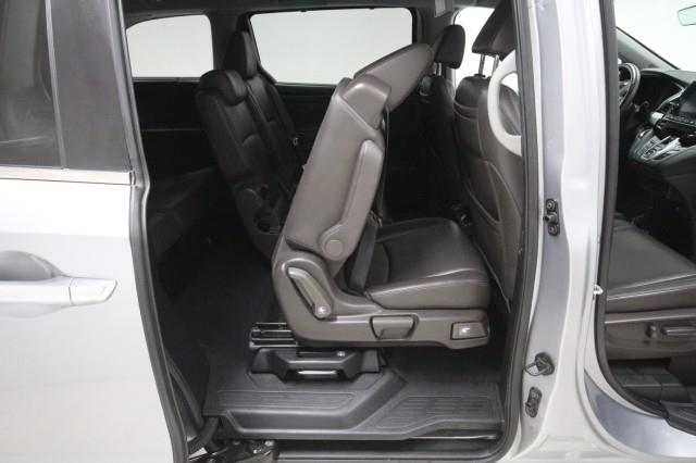 Used Honda Odyssey Touring w/ Navi, RES & rearCam 2018 | Car Revolution. Maple Shade, New Jersey Used Honda Odyssey Touring w/ Navi, RES & rearCam 2018 | Car Revolution. Maple Shade, New Jersey