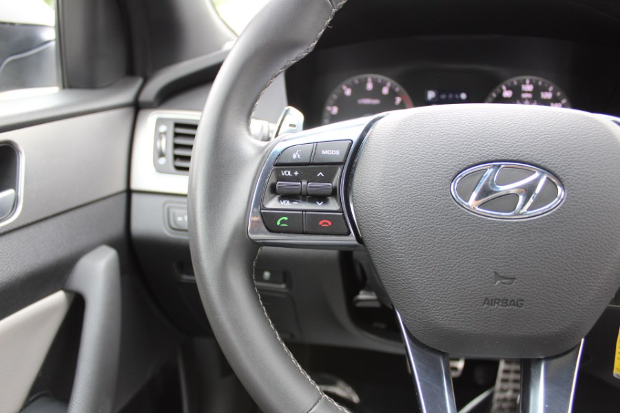 2017 Hyundai Sonata Sport 2.0T, available for sale in Great Neck, New York | Great Neck Car Buyers & Sellers. Great Neck, New York 2017 Hyundai Sonata Sport 2.0T, available for sale in Great Neck, New York | Great Neck Car Buyers & Sellers. Great Neck, New York