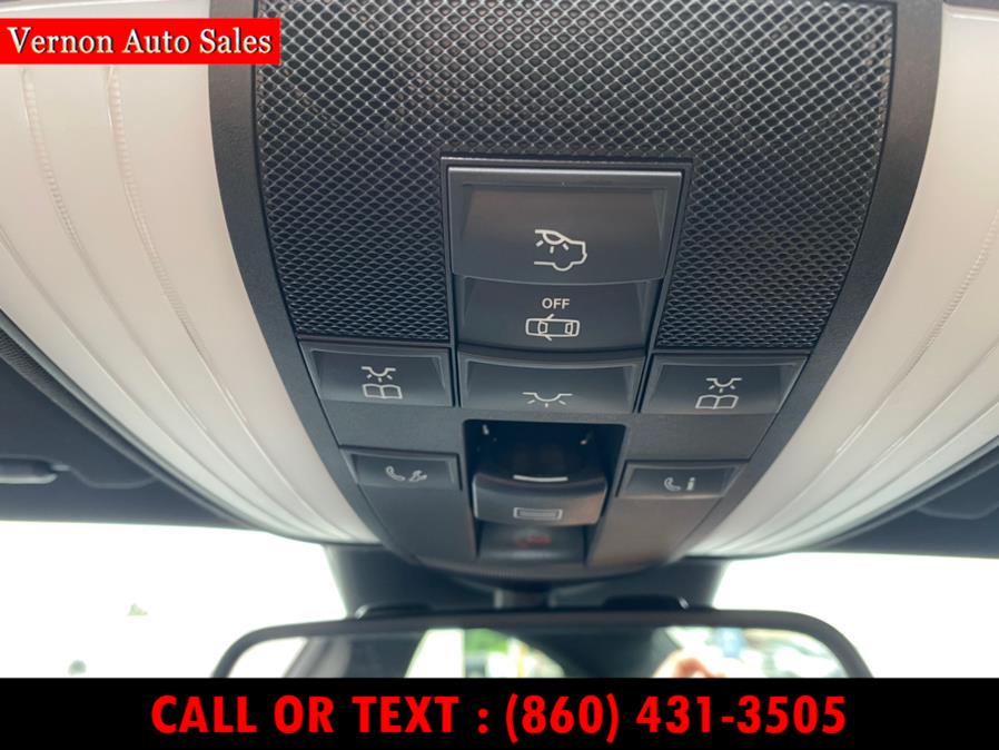 2012 Mercedes-Benz CLS-Class 4dr Sdn CLS550 4MATIC, available for sale in Manchester, Connecticut | Vernon Auto Sale & Service. Manchester, Connecticut 2012 Mercedes-Benz CLS-Class 4dr Sdn CLS550 4MATIC, available for sale in Manchester, Connecticut | Vernon Auto Sale & Service. Manchester, Connecticut