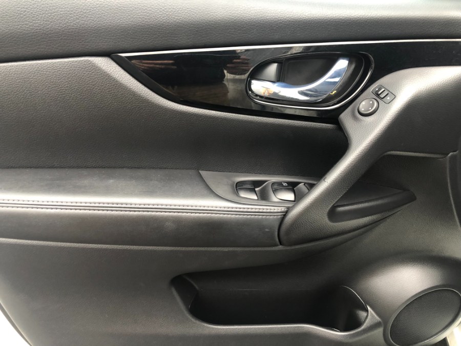 2017 Nissan Rogue Sport AWD SV, available for sale in Bristol, Connecticut | Bristol Auto Center LLC. Bristol, Connecticut 2017 Nissan Rogue Sport AWD SV, available for sale in Bristol, Connecticut | Bristol Auto Center LLC. Bristol, Connecticut