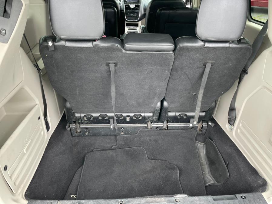 Used Chrysler Town & Country 4dr Wgn Touring 2012 | Mint Auto Sales. Islip, New York Used Chrysler Town & Country 4dr Wgn Touring 2012 | Mint Auto Sales. Islip, New York