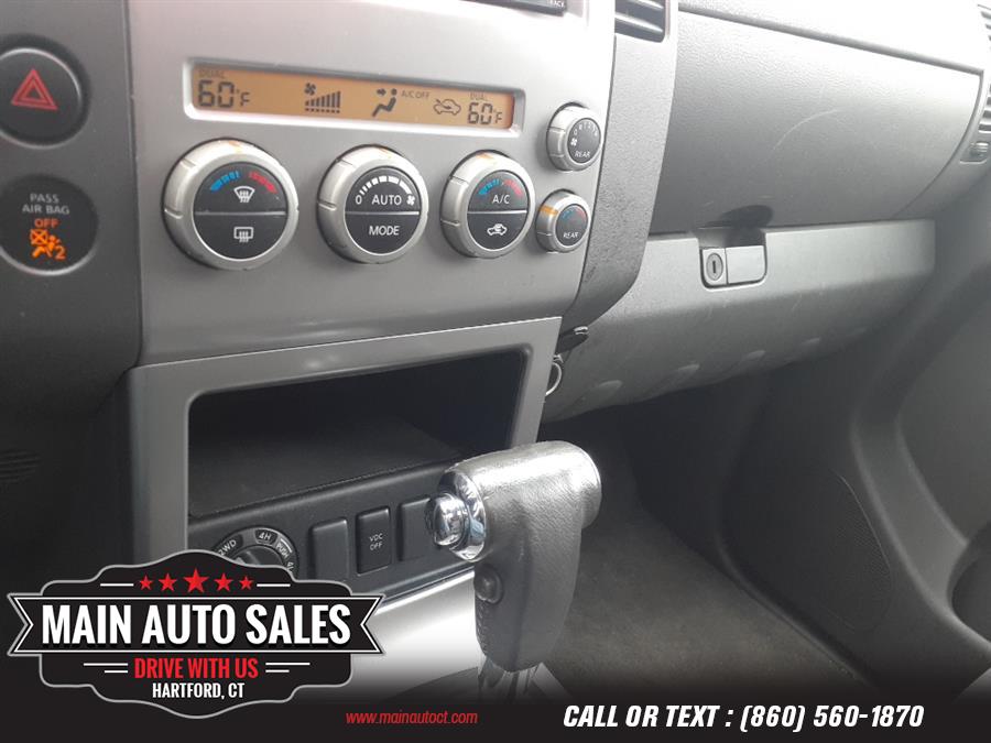 Used Nissan Pathfinder SE 4WD 2005 | Main Auto Sales LLC. Hartford, Connecticut Used Nissan Pathfinder SE 4WD 2005 | Main Auto Sales LLC. Hartford, Connecticut