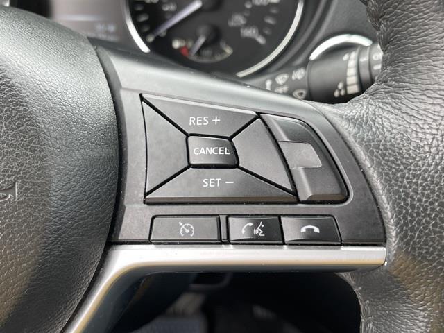Used Nissan Rogue SV 2017 | Hillside Auto Outlet. Jamaica, New York Used Nissan Rogue SV 2017 | Hillside Auto Outlet. Jamaica, New York