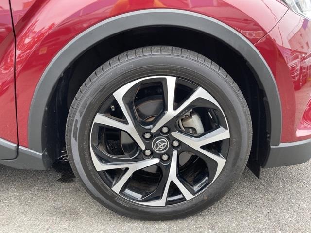 Used Toyota C-hr XLE 2019 | Hillside Auto Outlet. Jamaica, New York Used Toyota C-hr XLE 2019 | Hillside Auto Outlet. Jamaica, New York
