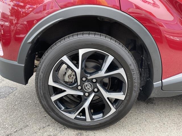 Used Toyota C-hr XLE 2019 | Hillside Auto Outlet. Jamaica, New York Used Toyota C-hr XLE 2019 | Hillside Auto Outlet. Jamaica, New York