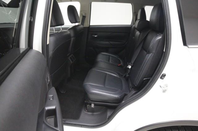 Used Mitsubishi Outlander SEL w/ rearCam 2020 | Car Revolution. Maple Shade, New Jersey Used Mitsubishi Outlander SEL w/ rearCam 2020 | Car Revolution. Maple Shade, New Jersey