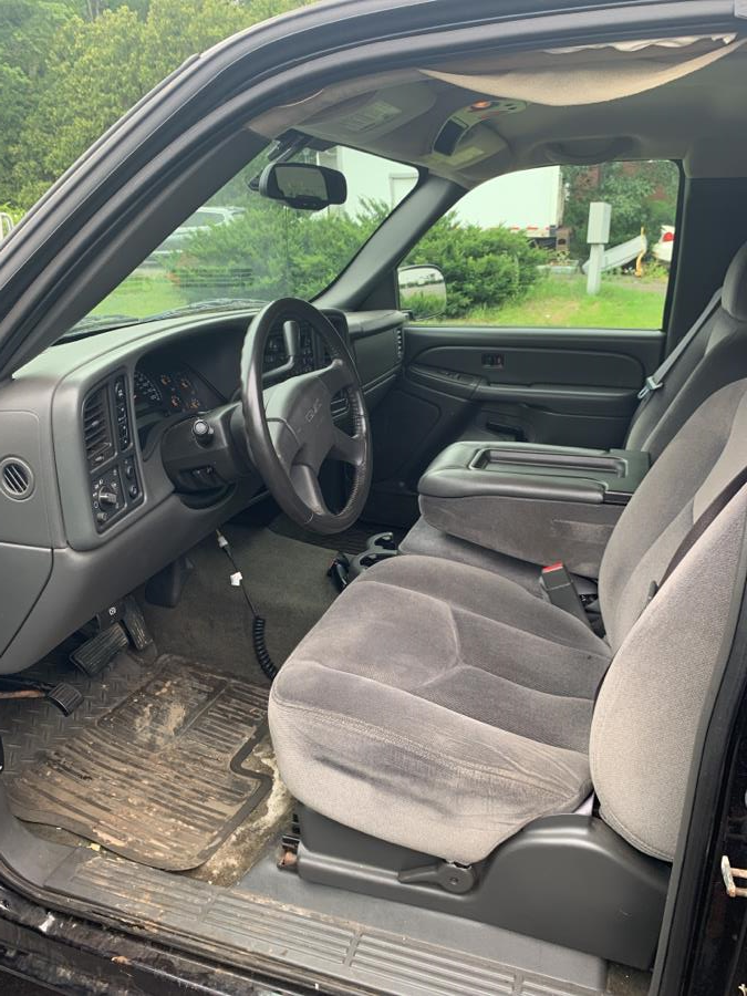 2005 GMC Sierra 1500 Ext Cab 143.5" WB 4WD SLE, available for sale in Vernon, Connecticut | TD Automotive Enterprises LLC DBA Diamond Auto Cars. Vernon, Connecticut 2005 GMC Sierra 1500 Ext Cab 143.5" WB 4WD SLE, available for sale in Vernon, Connecticut | TD Automotive Enterprises LLC DBA Diamond Auto Cars. Vernon, Connecticut