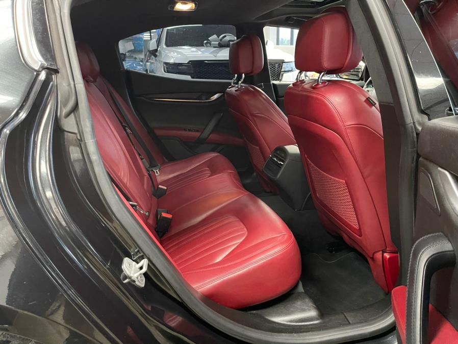 Used Maserati Ghibli 4dr Sdn S 2016 | 5 Towns Drive. Inwood, New York Used Maserati Ghibli 4dr Sdn S 2016 | 5 Towns Drive. Inwood, New York