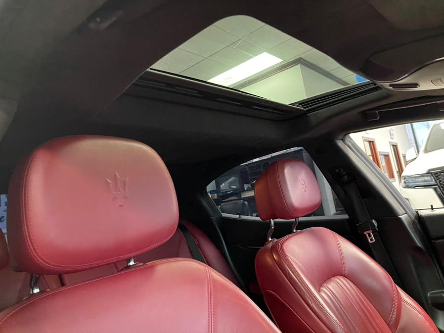 Used Maserati Ghibli 4dr Sdn S 2016 | 5 Towns Drive. Inwood, New York Used Maserati Ghibli 4dr Sdn S 2016 | 5 Towns Drive. Inwood, New York