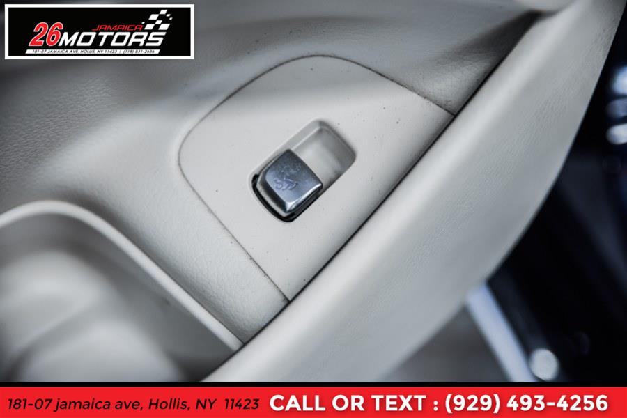 Used Mercedes-Benz E-Class E 300 4MATIC Sedan 2018 | Jamaica 26 Motors. Hollis, New York Used Mercedes-Benz E-Class E 300 4MATIC Sedan 2018 | Jamaica 26 Motors. Hollis, New York
