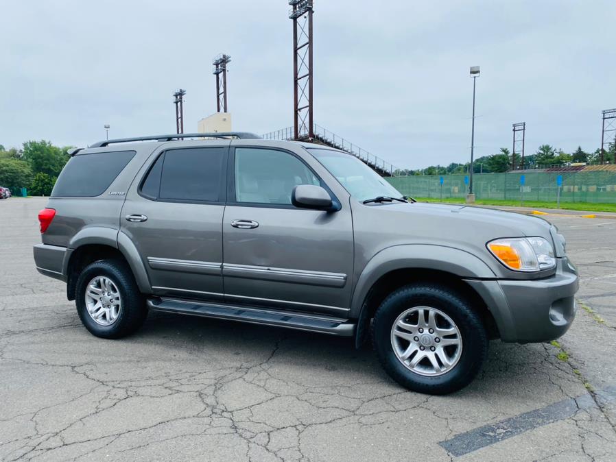 Used Toyota Sequoia 4dr Limited 4WD 2005 | Supreme Automotive. New Britain, Connecticut Used Toyota Sequoia 4dr Limited 4WD 2005 | Supreme Automotive. New Britain, Connecticut