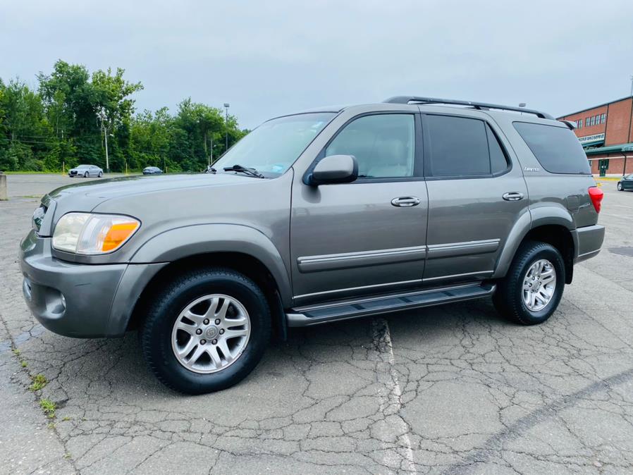Used Toyota Sequoia 4dr Limited 4WD 2005 | Supreme Automotive. New Britain, Connecticut Used Toyota Sequoia 4dr Limited 4WD 2005 | Supreme Automotive. New Britain, Connecticut