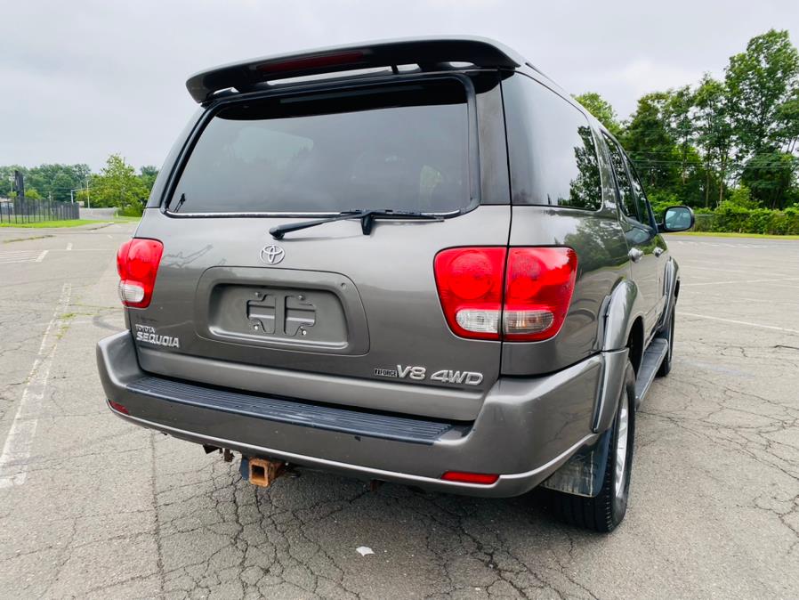 Used Toyota Sequoia 4dr Limited 4WD 2005 | Supreme Automotive. New Britain, Connecticut Used Toyota Sequoia 4dr Limited 4WD 2005 | Supreme Automotive. New Britain, Connecticut
