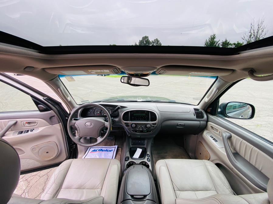 Used Toyota Sequoia 4dr Limited 4WD 2005 | Supreme Automotive. New Britain, Connecticut Used Toyota Sequoia 4dr Limited 4WD 2005 | Supreme Automotive. New Britain, Connecticut
