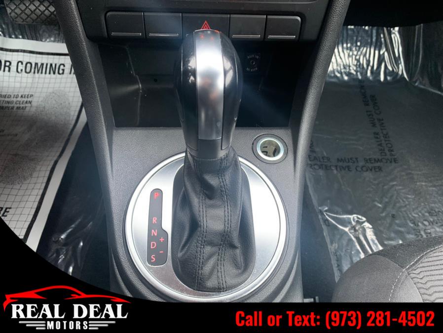 Used Volkswagen Beetle Coupe 2dr Auto 2.5L Entry PZEV *Ltd Avail* 2014 | Real Deal Motors. Lodi, New Jersey Used Volkswagen Beetle Coupe 2dr Auto 2.5L Entry PZEV *Ltd Avail* 2014 | Real Deal Motors. Lodi, New Jersey