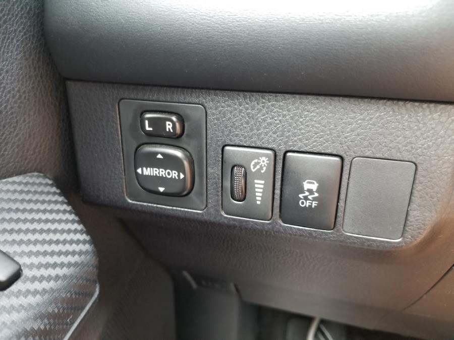Used Toyota RAV4 AWD 4dr XLE (Natl) 2015 | Fairway Auto Sales. Hancock, Maine Used Toyota RAV4 AWD 4dr XLE (Natl) 2015 | Fairway Auto Sales. Hancock, Maine