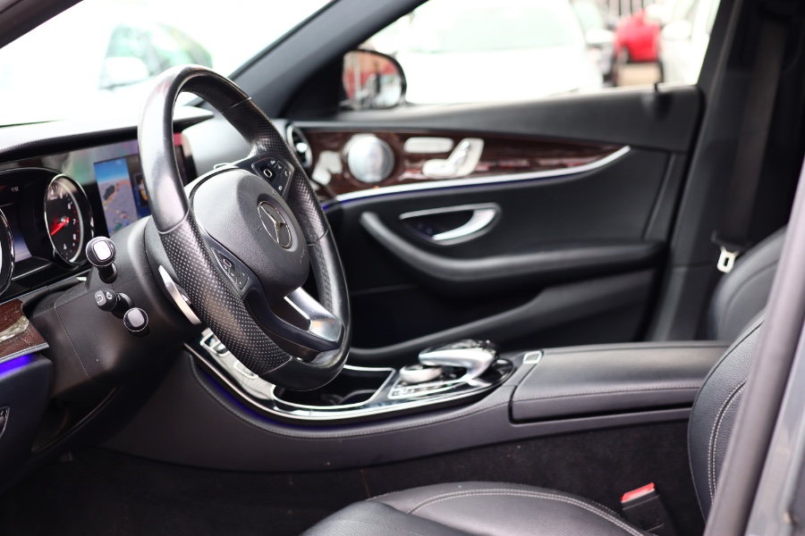Used Mercedes-Benz E-Class E 300 Sport 4MATIC Sedan 2017 | Hillside Auto Mall Inc.. Jamaica, New York Used Mercedes-Benz E-Class E 300 Sport 4MATIC Sedan 2017 | Hillside Auto Mall Inc.. Jamaica, New York