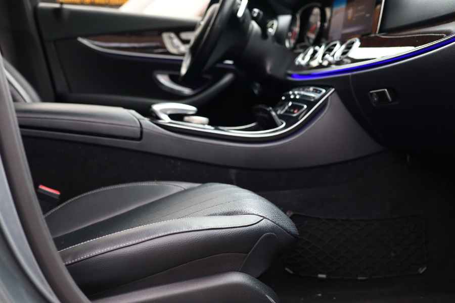 Used Mercedes-Benz E-Class E 300 Sport 4MATIC Sedan 2017 | Hillside Auto Mall Inc.. Jamaica, New York Used Mercedes-Benz E-Class E 300 Sport 4MATIC Sedan 2017 | Hillside Auto Mall Inc.. Jamaica, New York
