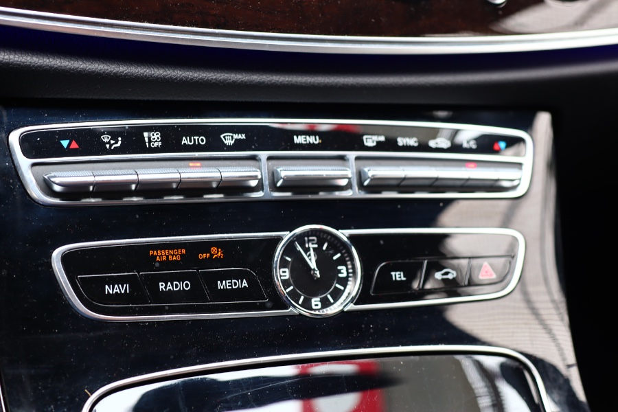 Used Mercedes-Benz E-Class E 300 Sport 4MATIC Sedan 2017 | Hillside Auto Mall Inc.. Jamaica, New York Used Mercedes-Benz E-Class E 300 Sport 4MATIC Sedan 2017 | Hillside Auto Mall Inc.. Jamaica, New York