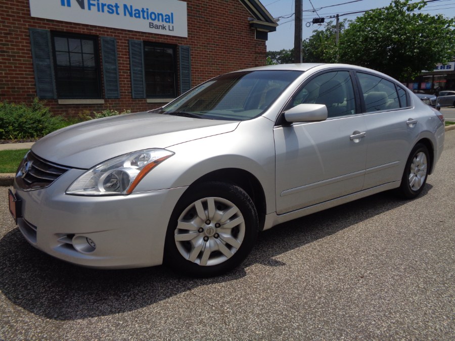 2012 Nissan Altima 4dr Sdn I4 CVT 2.5 S, available for sale in Valley Stream, New York | NY Auto Traders. Valley Stream, New York