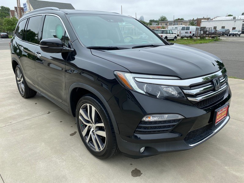 Used Honda Pilot AWD 4dr Elite w/RES & Navi 2016 | Union Street Auto Sales. West Springfield, Massachusetts Used Honda Pilot AWD 4dr Elite w/RES & Navi 2016 | Union Street Auto Sales. West Springfield, Massachusetts