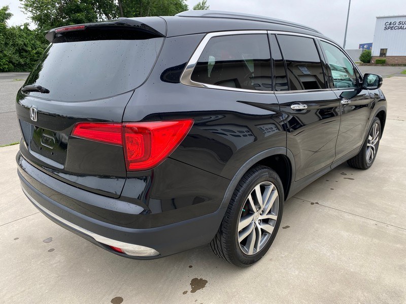 Used Honda Pilot AWD 4dr Elite w/RES & Navi 2016 | Union Street Auto Sales. West Springfield, Massachusetts Used Honda Pilot AWD 4dr Elite w/RES & Navi 2016 | Union Street Auto Sales. West Springfield, Massachusetts
