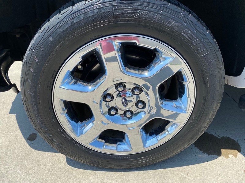 Used Ford F-150 4WD SuperCrew 145" Lariat 2013 | Union Street Auto Sales. West Springfield, Massachusetts Used Ford F-150 4WD SuperCrew 145" Lariat 2013 | Union Street Auto Sales. West Springfield, Massachusetts