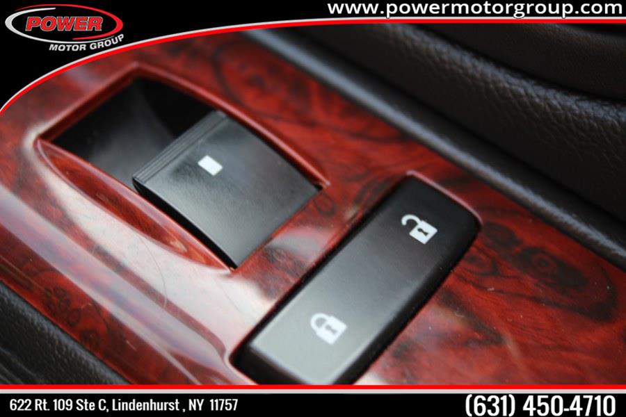 Used Cadillac Escalade AWD 4dr Luxury 2013 | Power Motor Group. Lindenhurst, New York Used Cadillac Escalade AWD 4dr Luxury 2013 | Power Motor Group. Lindenhurst, New York
