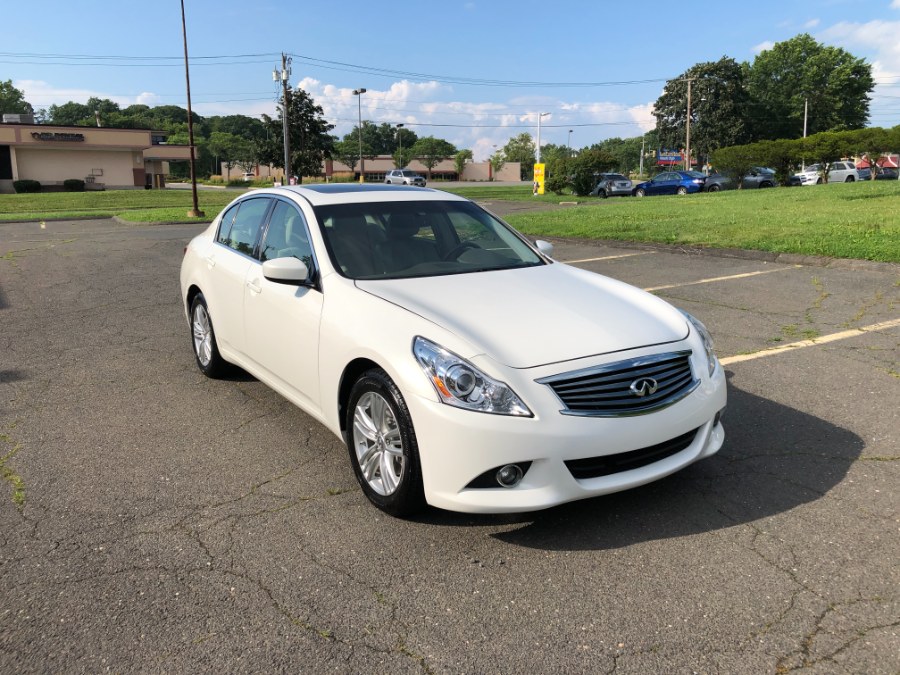 2015 Infiniti Q40 4dr Sdn AWD, available for sale in Hartford , Connecticut | Ledyard Auto Sale LLC. Hartford , Connecticut