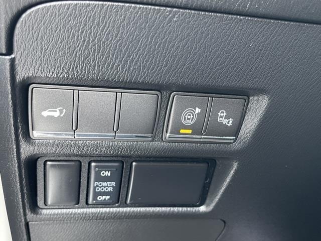 Used Infiniti Qx80 Base 2016 | Hillside Auto Outlet. Jamaica, New York Used Infiniti Qx80 Base 2016 | Hillside Auto Outlet. Jamaica, New York