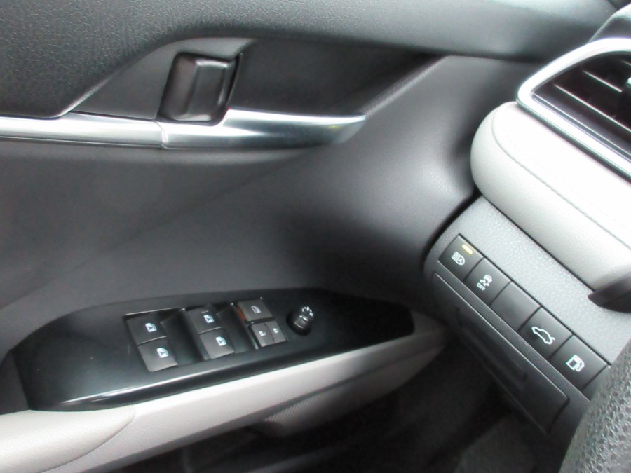 2018 Toyota Camry LE Auto (Natl), available for sale in Linden, New Jersey | Route 27 Auto Mall. Linden, New Jersey 2018 Toyota Camry LE Auto (Natl), available for sale in Linden, New Jersey | Route 27 Auto Mall. Linden, New Jersey