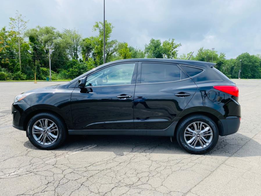 2015 Hyundai Tucson AWD 4dr GLS, available for sale in New Britain, Connecticut | Supreme Automotive. New Britain, Connecticut 2015 Hyundai Tucson AWD 4dr GLS, available for sale in New Britain, Connecticut | Supreme Automotive. New Britain, Connecticut