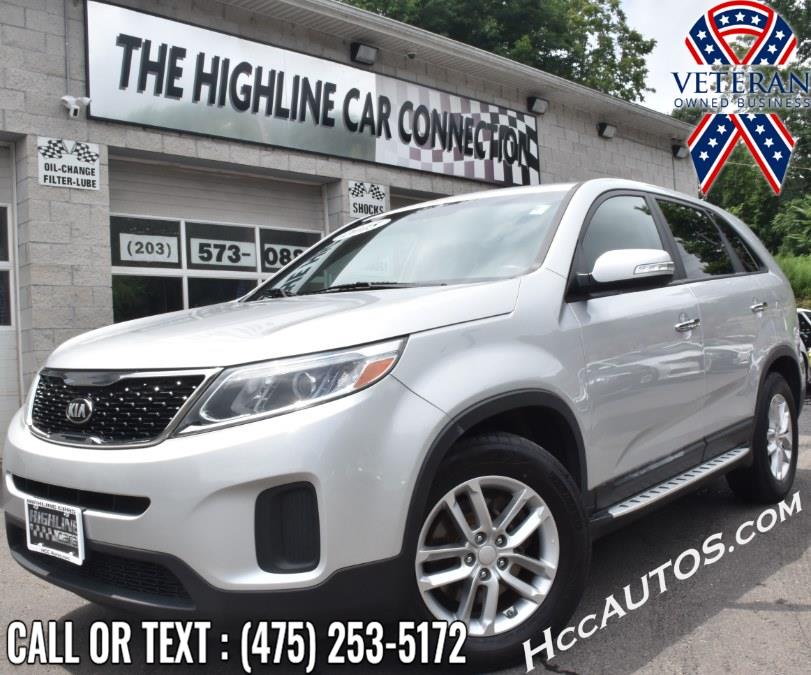 2015 Kia Sorento 4dr I4 LX, available for sale in Waterbury, Connecticut | Highline Car Connection. Waterbury, Connecticut