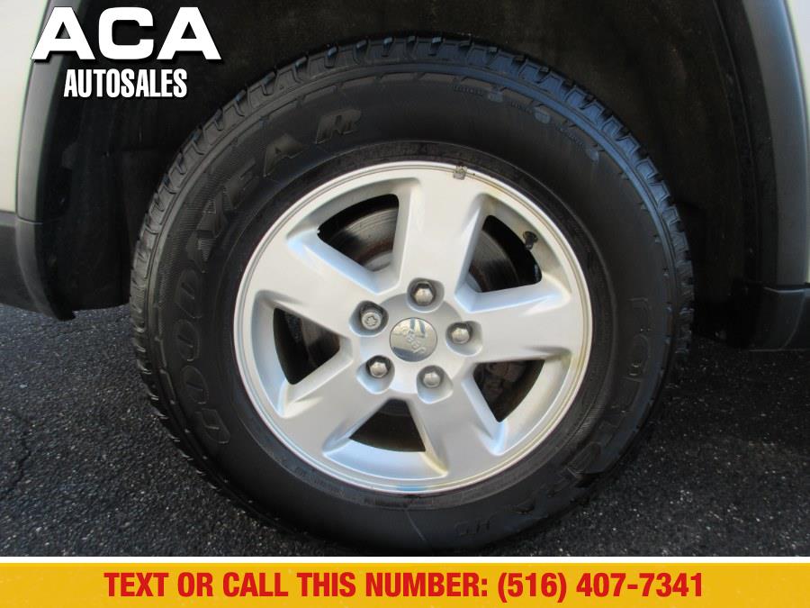 2012 Jeep Grand Cherokee 4WD 4dr Laredo, available for sale in Lynbrook, New York | ACA Auto Sales. Lynbrook, New York 2012 Jeep Grand Cherokee 4WD 4dr Laredo, available for sale in Lynbrook, New York | ACA Auto Sales. Lynbrook, New York
