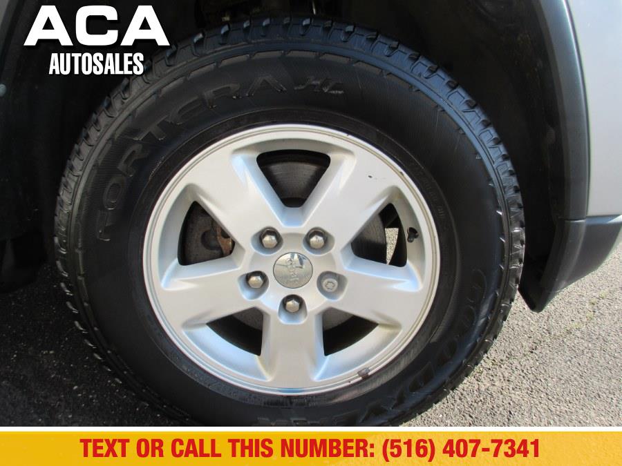 2012 Jeep Grand Cherokee 4WD 4dr Laredo, available for sale in Lynbrook, New York | ACA Auto Sales. Lynbrook, New York 2012 Jeep Grand Cherokee 4WD 4dr Laredo, available for sale in Lynbrook, New York | ACA Auto Sales. Lynbrook, New York