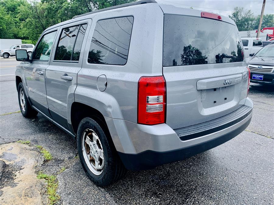 Used Jeep Patriot Sport SE FWD 2017 | Second Street Auto Sales Inc. Manchester, New Hampshire Used Jeep Patriot Sport SE FWD 2017 | Second Street Auto Sales Inc. Manchester, New Hampshire