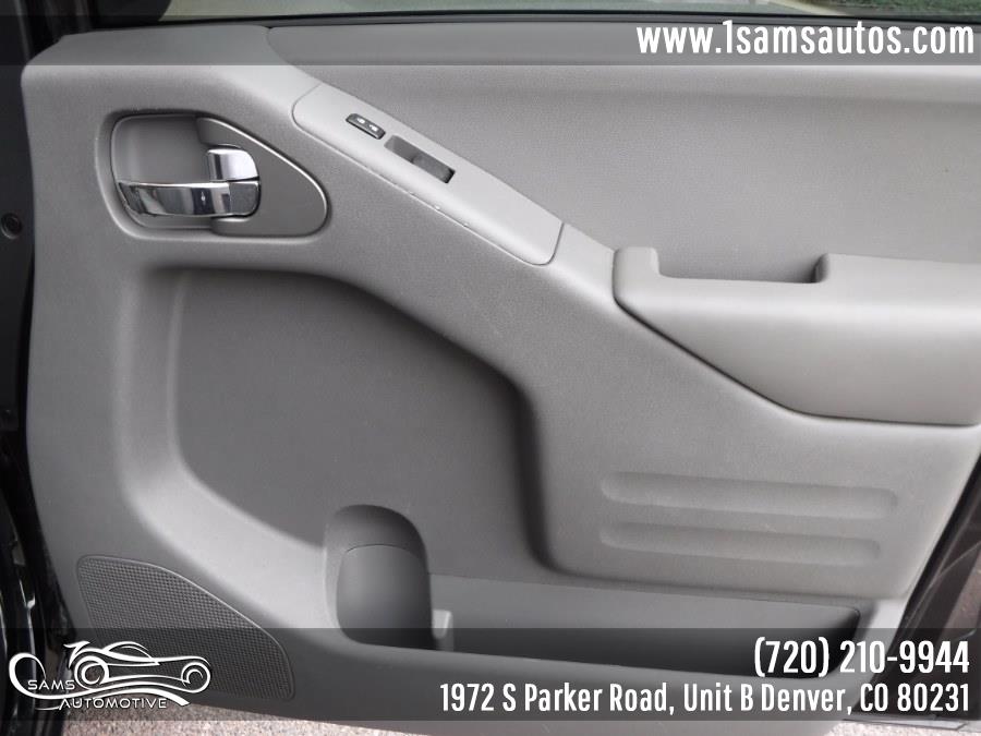 Used Nissan Frontier Crew Cab 4x4 SL Auto *Ltd Avail* 2019 | Sam's Automotive. Denver, Colorado Used Nissan Frontier Crew Cab 4x4 SL Auto *Ltd Avail* 2019 | Sam's Automotive. Denver, Colorado