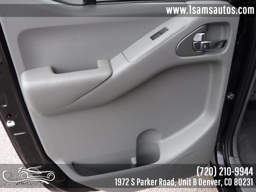 Used Nissan Frontier Crew Cab 4x4 SL Auto *Ltd Avail* 2019 | Sam's Automotive. Denver, Colorado Used Nissan Frontier Crew Cab 4x4 SL Auto *Ltd Avail* 2019 | Sam's Automotive. Denver, Colorado