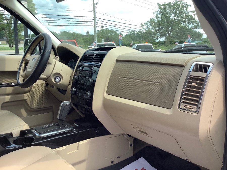 Used Ford Escape FWD 4dr Limited 2011 | Marsh Auto Sales LLC. Ortonville, Michigan Used Ford Escape FWD 4dr Limited 2011 | Marsh Auto Sales LLC. Ortonville, Michigan