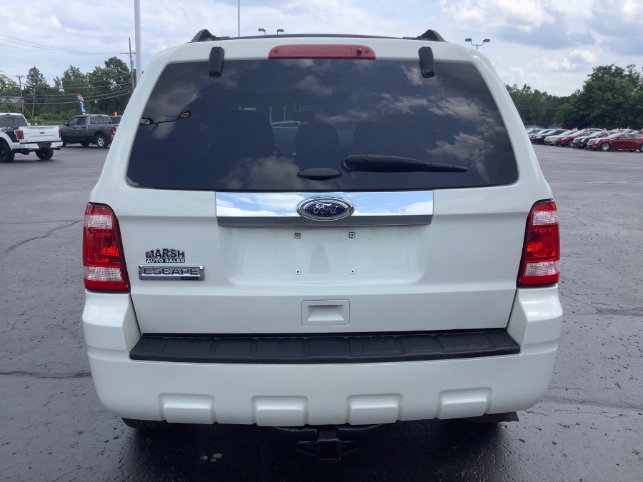 Used Ford Escape FWD 4dr Limited 2011 | Marsh Auto Sales LLC. Ortonville, Michigan Used Ford Escape FWD 4dr Limited 2011 | Marsh Auto Sales LLC. Ortonville, Michigan
