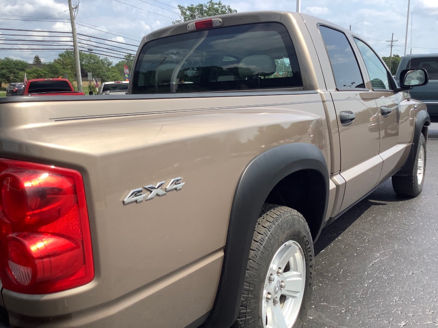 Used Dodge Dakota 4WD Crew Cab SXT 2010 | Marsh Auto Sales LLC. Ortonville, Michigan Used Dodge Dakota 4WD Crew Cab SXT 2010 | Marsh Auto Sales LLC. Ortonville, Michigan