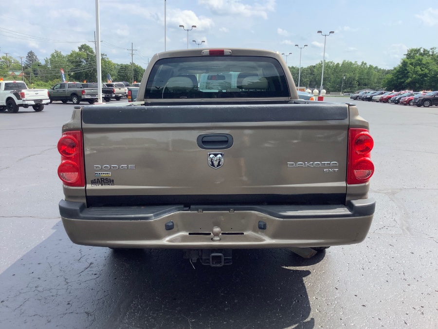 Used Dodge Dakota 4WD Crew Cab SXT 2010 | Marsh Auto Sales LLC. Ortonville, Michigan Used Dodge Dakota 4WD Crew Cab SXT 2010 | Marsh Auto Sales LLC. Ortonville, Michigan