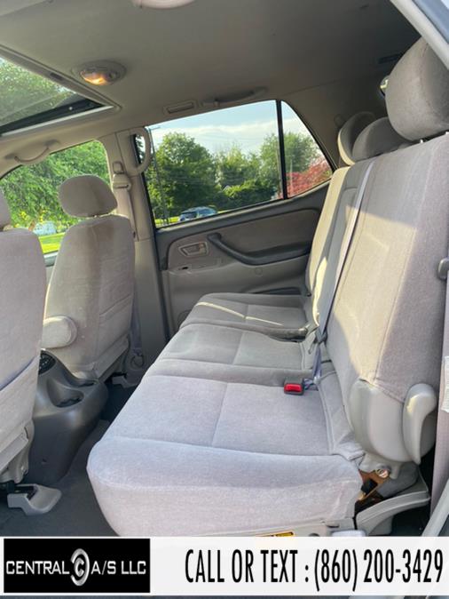 Used Toyota Sequoia 4dr SR5 4WD 2002 | Central A/S LLC. East Windsor, Connecticut Used Toyota Sequoia 4dr SR5 4WD 2002 | Central A/S LLC. East Windsor, Connecticut