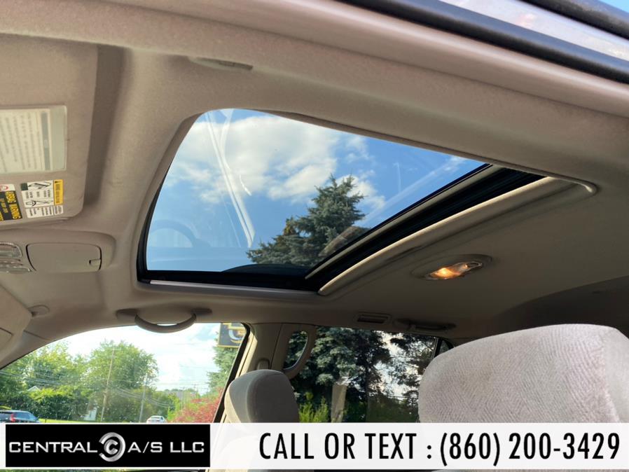 Used Toyota Sequoia 4dr SR5 4WD 2002 | Central A/S LLC. East Windsor, Connecticut Used Toyota Sequoia 4dr SR5 4WD 2002 | Central A/S LLC. East Windsor, Connecticut