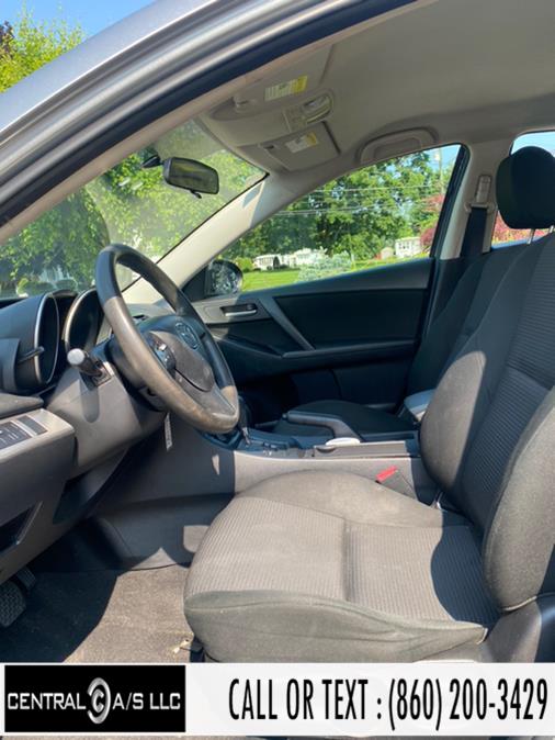 Used Mazda Mazda3 4dr Sdn Auto i SV 2013 | Central A/S LLC. East Windsor, Connecticut Used Mazda Mazda3 4dr Sdn Auto i SV 2013 | Central A/S LLC. East Windsor, Connecticut
