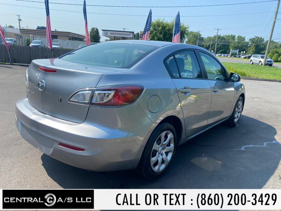 Used Mazda Mazda3 4dr Sdn Auto i SV 2013 | Central A/S LLC. East Windsor, Connecticut Used Mazda Mazda3 4dr Sdn Auto i SV 2013 | Central A/S LLC. East Windsor, Connecticut