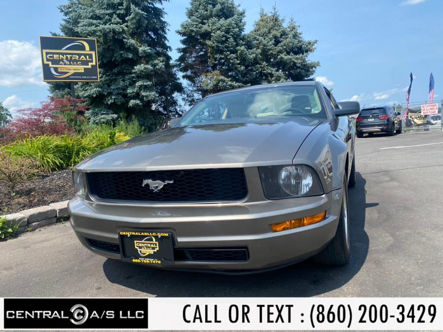 2005 Ford Mustang 2dr Cpe Deluxe, available for sale in East Windsor, Connecticut | Central A/S LLC. East Windsor, Connecticut 2005 Ford Mustang 2dr Cpe Deluxe, available for sale in East Windsor, Connecticut | Central A/S LLC. East Windsor, Connecticut